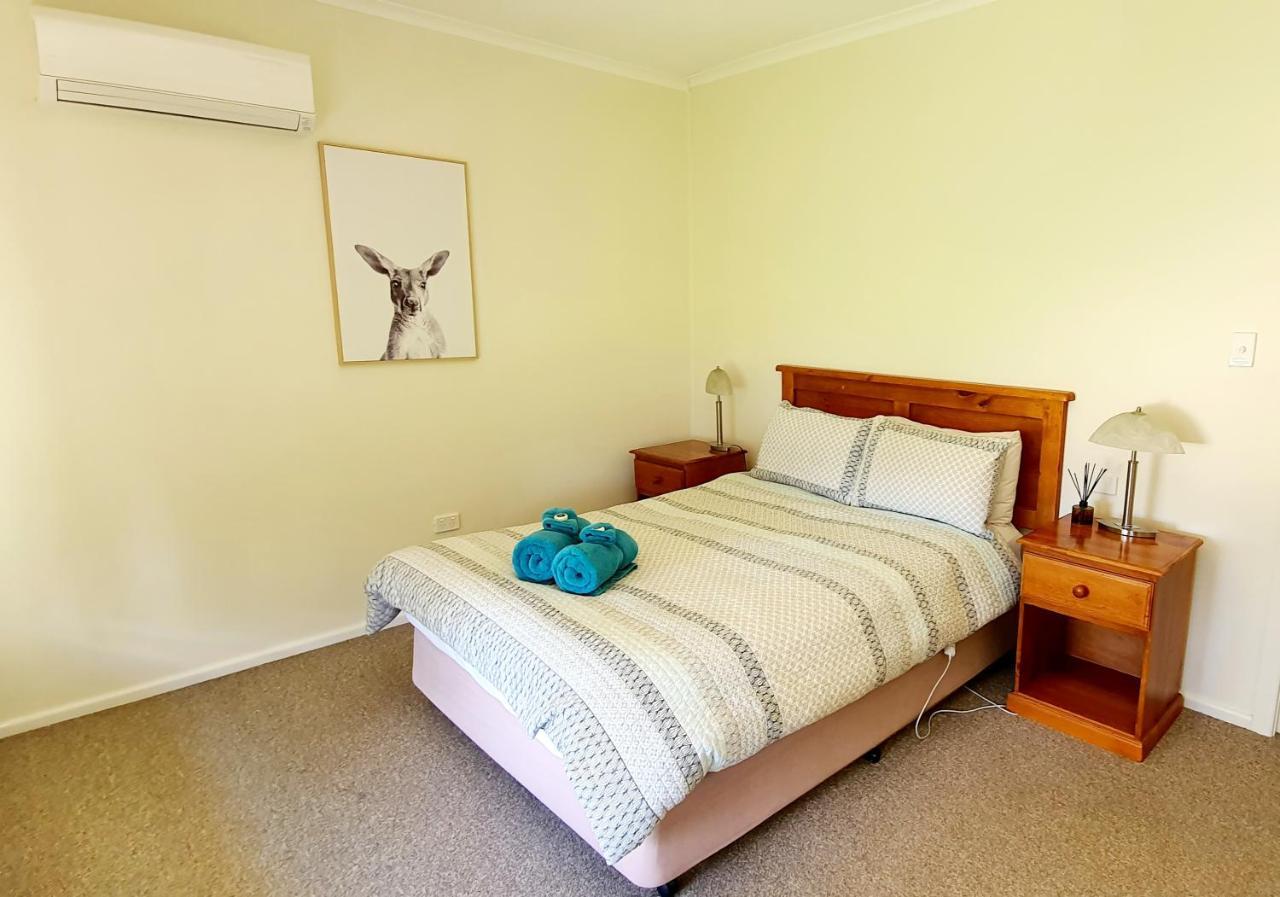The Convent Boutique Accommodation Hay Exterior foto
